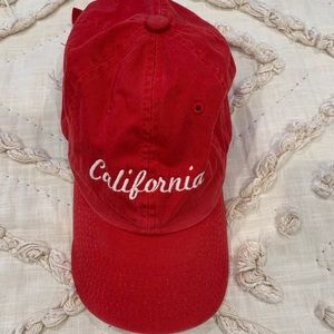 brandy melville “california” hat